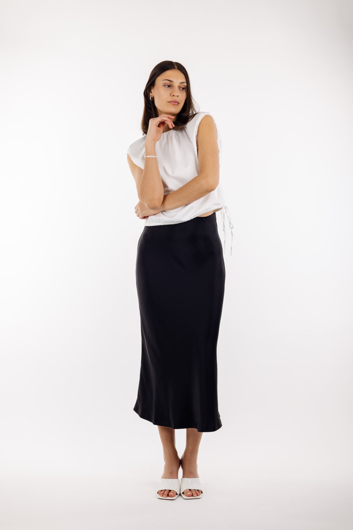 Urban Pioneers Female Angelika Skirt SKIRT BLACK