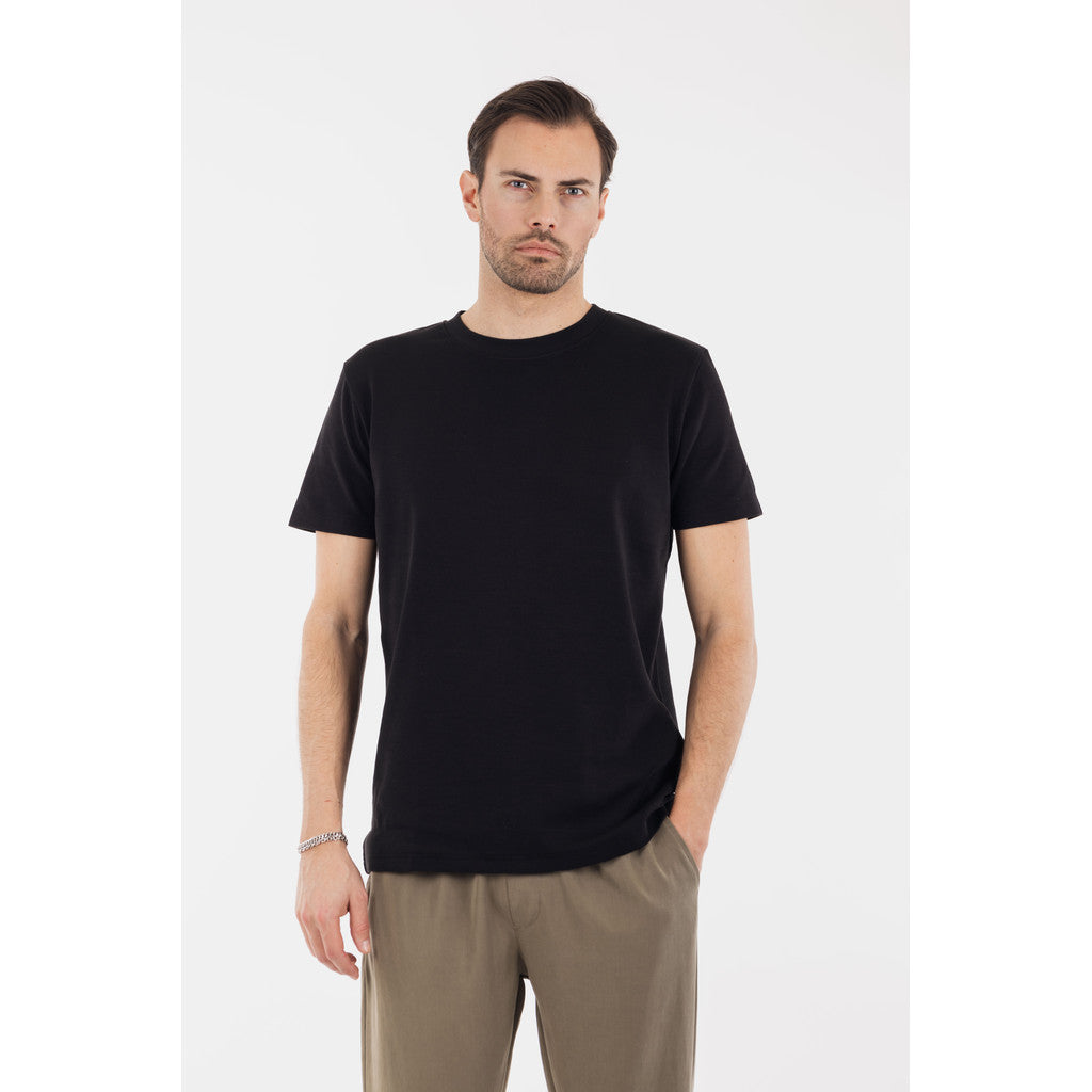 Urban Pioneers Male Bruno R-neck Tee T-SHIRT