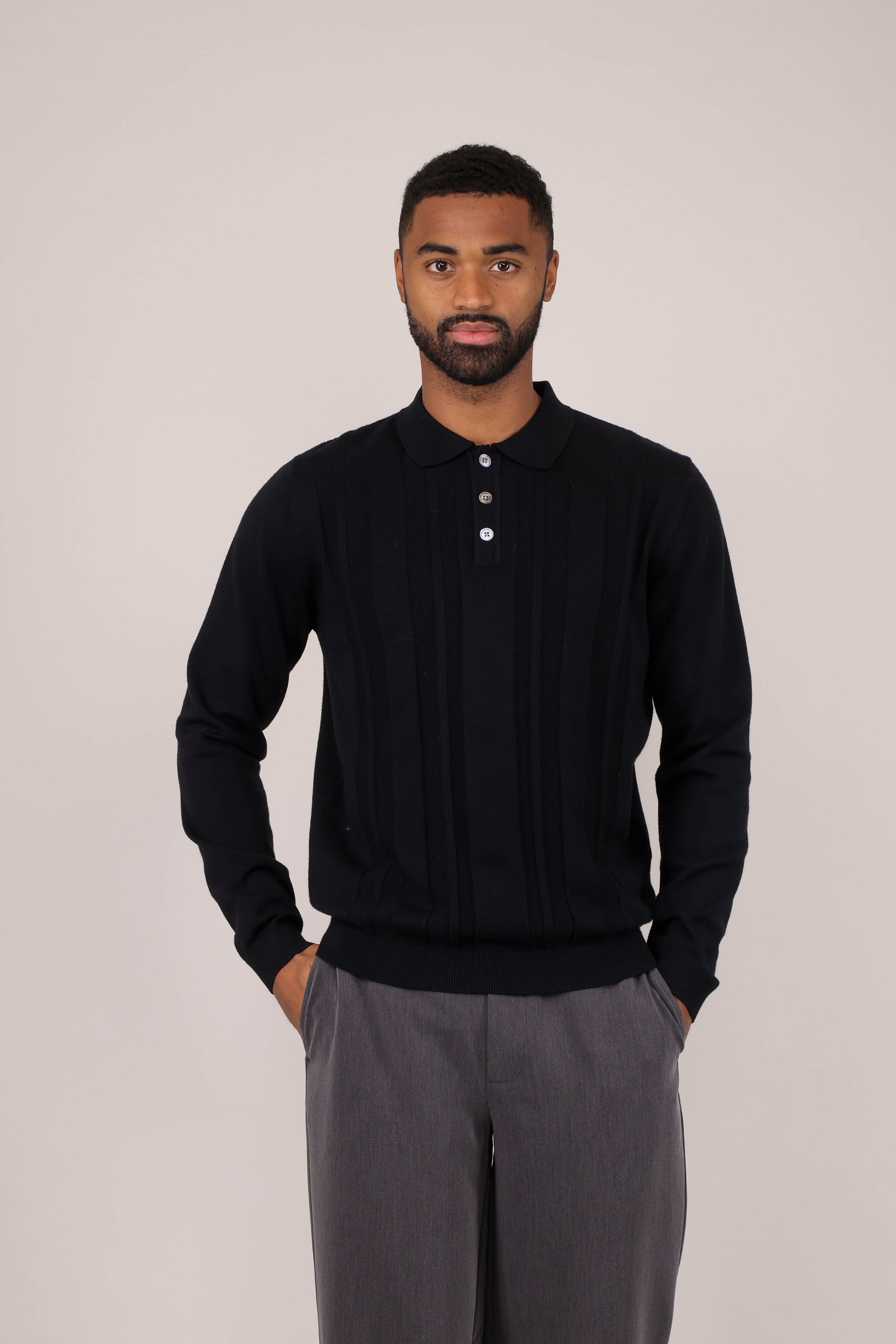 Urban Pioneers Male Fabrizio Sweater SWEATER BLACK