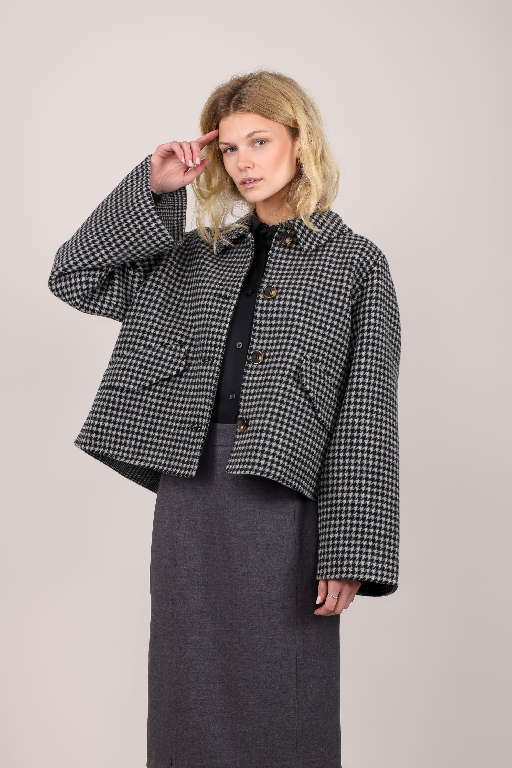 Urban Pioneers Female Yackie Jacket JACKET GRAY HOUNDSTOOTH